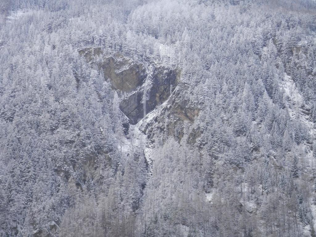 Ferienhaus Alpenroyal Ленгенфельд Номер фото